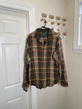 Woolrich - Classic Outdoor Button Down Light Jacket - Brown / Yellow - L